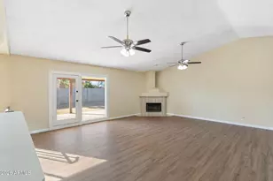 4043 W Sweetwater Ave, Phoenix, AZ 85029 - Photo 2