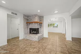 23235 N 89th Dr, Peoria, AZ 85383 - Photo 12