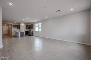 40045 W Wolf Dr, Maricopa, AZ 85138 - Photo 14