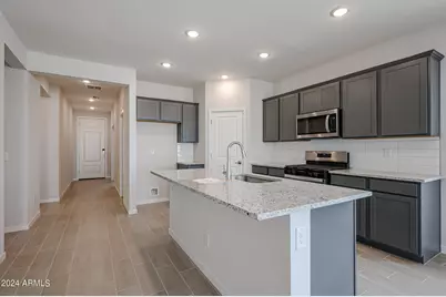 40045 W Wolf Drive, Maricopa, AZ 85138 - Photo 4