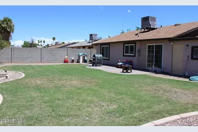 2514 E Michigan Avenue, Phoenix, AZ 85032 - Photo 14