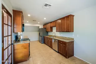 3551 W Joan De Arc Ave, Phoenix, AZ 85029 - Photo 10