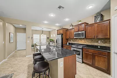 2519 W Lucia Drive, Phoenix, AZ 85085 - Photo 10