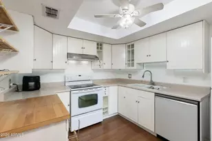 7920 E Camelback Road E, Scottsdale, AZ 85251 - Photo 2