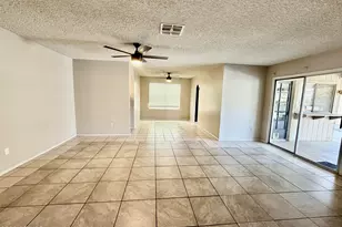 4044 W Cholla St, Phoenix, AZ 85029 - Photo 4