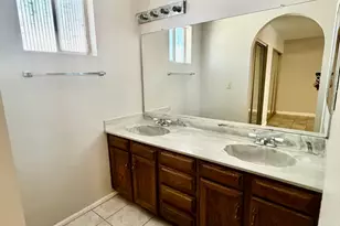 4044 W Cholla St, Phoenix, AZ 85029 - Photo 10