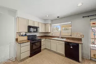 10405 W Primrose Dr, Avondale, AZ 85392 - Photo 4