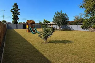 5731 W Vista Ave, Glendale, AZ 85301 - Photo 2