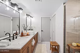 8114 E Jackrabbit Rd, Scottsdale, AZ 85250 - Photo 12