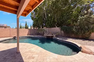 8747 W Lone Cactus Dr, Peoria, AZ 85382 - Photo 26