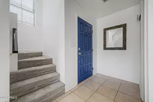 8861 S 48th St, Phoenix, AZ 85044 - Photo 2