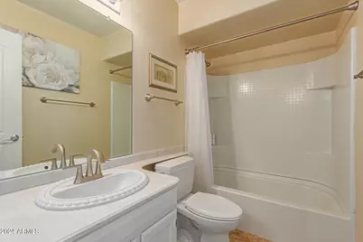 2705 W Summit Place, Chandler, AZ 85224 - Photo 32