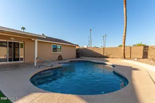 2705 W Summit Pl, Chandler, AZ 85224 - Photo 18