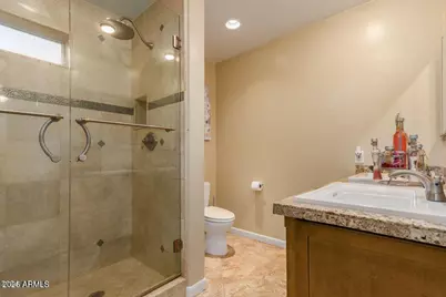 2705 W Summit Place, Chandler, AZ 85224 - Photo 8