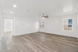 37292 N Yellowstone Dr, San Tan Valley, AZ 85140 - Photo 34