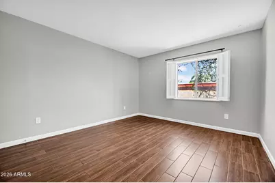 7 E Loma Lane, Phoenix, AZ 85020 - Photo 18