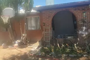 5819 E Calle Silvosa, Tucson, AZ 85711 - Photo 2