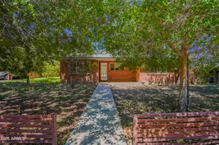351 E Encanto Dr, Tempe, AZ 85281 - Photo 2