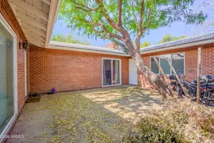 351 E Encanto Dr, Tempe, AZ 85281 - Photo 42