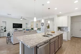 13272 W Montansoro Ln, Peoria, AZ 85383 - Photo 8
