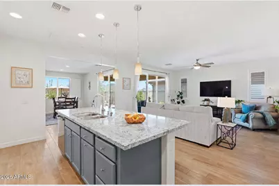 13272 W Montansoro Lane, Peoria, AZ 85383 - Photo 4