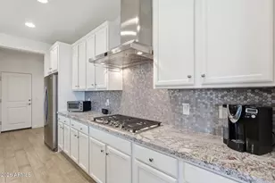 13272 W Montansoro Ln, Peoria, AZ 85383 - Photo 8