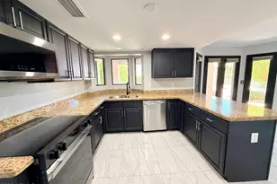 1406 E Tierra Buena Ln, Phoenix, AZ 85022 - Photo 12