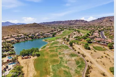 2473 E Glenhaven Drive #9, Phoenix, AZ 85048 - Photo 32