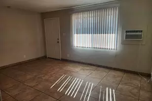 2139 W Glenrosa Ave, Phoenix, AZ 85015 - Photo 2