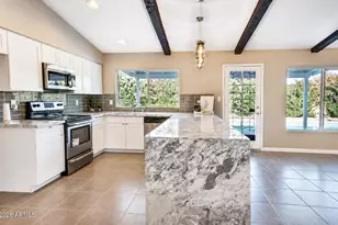 2433 S Evergreen Rd, Tempe, AZ 85282 - Photo 2