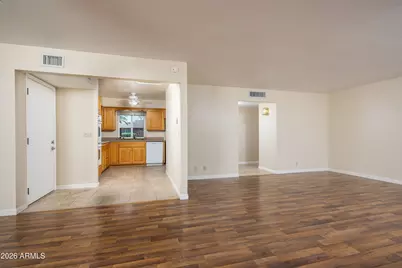 4613 E Escondido Avenue, Mesa, AZ 85206 - Photo 10