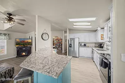 2400 E Baseline Avenue #178, Apache Junction, AZ 85119 - Photo 6