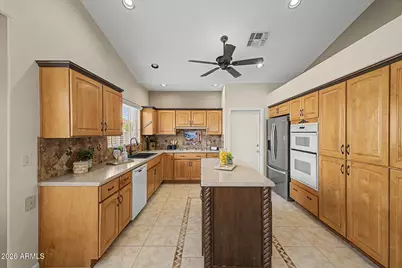 23602 S Rosecrest Drive, Sun Lakes, AZ 85248 - Photo 14