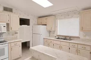 33623 N 225th Ave, Wittmann, AZ 85361 - Photo 8