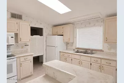 33623 N 225th Avenue, Wittmann, AZ 85361 - Photo 8