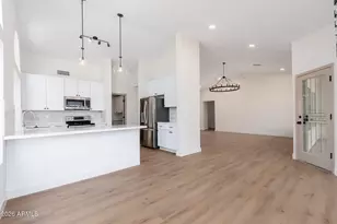 19830 N 84th Ave, Peoria, AZ 85382 - Photo 12
