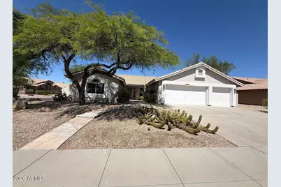 19830 N 84th Avenue, Peoria, AZ 85382 - Photo 2