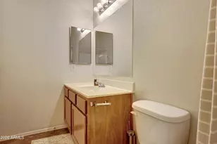 2950 W Louise Dr, Phoenix, AZ 85027 - Photo 24