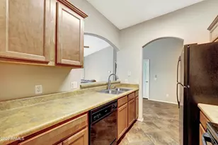 2950 W Louise Dr, Phoenix, AZ 85027 - Photo 32
