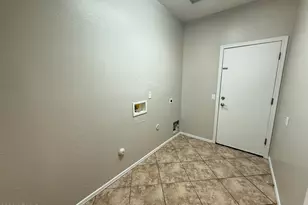 2110 N 94th Ave, Phoenix, AZ 85037 - Photo 20
