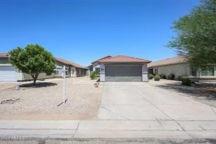 1098 E Nardini St, San Tan Valley, AZ 85140 - Photo 2