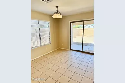35 N 123rd Drive, Avondale, AZ 85323 - Photo 10