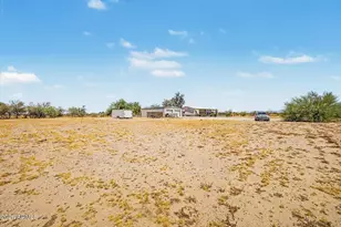 26748 N 187th Ave, Wittmann, AZ 85361 - Photo 38