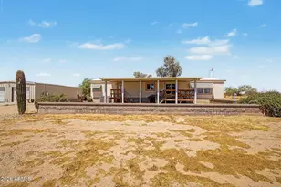 26748 N 187th Ave, Wittmann, AZ 85361 - Photo 32