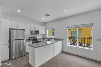 622 N 9th Avenue #301, Phoenix, AZ 85007 - Photo 10