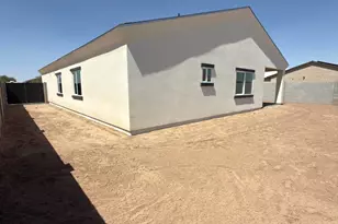 8515 W Pineveta Dr, Arizona City, AZ 85123 - Photo 12