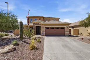 3009 E Meadowview Dr, Gilbert, AZ 85298 - Photo 2