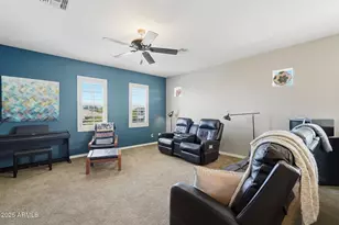 3009 E Meadowview Dr, Gilbert, AZ 85298 - Photo 10