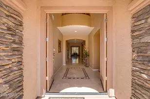 2892 E Beechnut Pl, Chandler, AZ 85249 - Photo 4