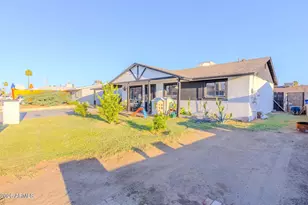 7139 W Wilshire Dr, Phoenix, AZ 85035 - Photo 2